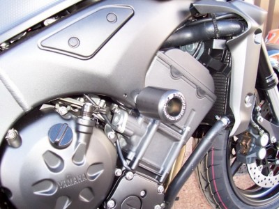 Padací chrániče - Yamaha FZ-1 / Fazer 1000 '06, černé